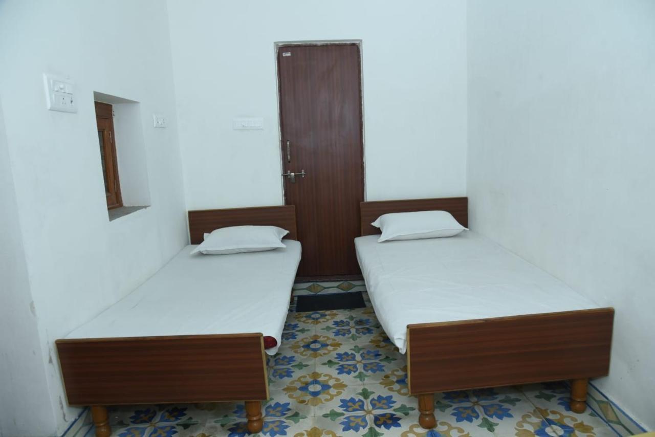 Hotel Swagatam Bikaner Buitenkant foto